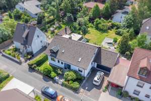 Charmantes 2 Familienhaus mit viel Platz und großem Garten in Bestlage von Zirndorf - Weiherhof – Die vollständige Adresse der Immobilie erhältst du vom Anbieter., 90513 Zirndorf – Vorschaubild 3