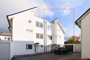 Großzügige DHH - 5-ZKB, Terrasse, Loggia und Garage in ruhiger Lage in Niederlahnstein – Die vollständige Adresse der Immobilie erhältst du vom Anbieter., 56112 Lahnstein – Vorschaubild 2