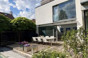 Architekten-Doppelhaushälfte mit Pool in Toplage Regensburg- West- kernsaniert – Die vollständige Adresse der Immobilie erhältst du vom Anbieter., 93049 Westenviertel, Regensburg – Vorschaubild 29