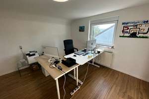 Vielseitig nutzbares 3-Familienhaus Nähe Hochschule – Die vollständige Adresse der Immobilie erhältst du vom Anbieter., 73430 Stadtmitte, Aalen – Vorschaubild 20