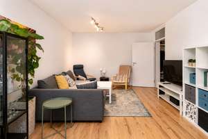 Top Lage: Renovierte 2-Zimmer-Wohnung mit Balkon
und Tiefgaragenstellplatz in HD-Handschuhsheim – Die vollständige Adresse der Immobilie erhältst du vom Anbieter., 69121 Handschuhsheim, Heidelberg – Vorschaubild 4