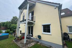 Zuhause mit viel Platz in Regensburg – Die vollständige Adresse der Immobilie erhältst du vom Anbieter., 93053 Oberisling-Graß, Regensburg – Vorschaubild 4
