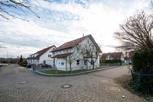Familientraum mit Einliegerwohnung – Großzügiges Wohnen in bevorzugter Lage – Neu-Ulm (Kreis) – Vorschaubild 4