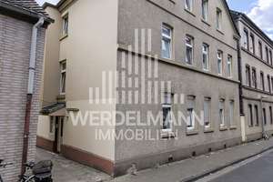 **MfH mit Entwicklungspotenzial, drei Garagen und guter Vermietungssituation** – Die vollständige Adresse der Immobilie erhältst du vom Anbieter., 45899 Bismarck, Gelsenkirchen – Vorschaubild 2