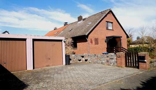 Bild von Einfamilienhaus inkl. Kaltwintergarten im ruhigen Neindorf