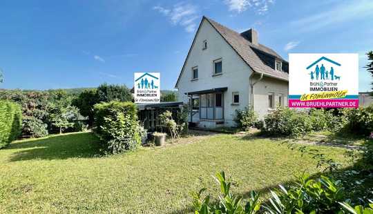 Bild von Schöne Doppelhaushälfte mit Ausblick am Ellerbachtal - sonniger und großer Garten