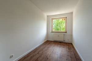 Erstbezug in sanierte 4-Zimmer-Wohnung mit Balkon – Die vollständige Adresse der Immobilie erhältst du vom Anbieter., 22145 Rahlstedt, Hamburg – Vorschaubild 9