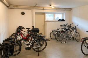 Helle 4-Zimmer-Wohnung mit Aufzug, zwei Balkonen & Stellplatz in Mönchengladbach-Odenkirchen – Mülgaustraße 34, 41199 Odenkirchen-Mitte, Mönchengladbach – Vorschaubild 14