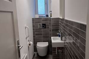 Gepflegte 4-Zimmer-Wohnung mit Balkon in Karlsruhe – Die vollständige Adresse der Immobilie erhältst du vom Anbieter., 76137 Südweststadt, Karlsruhe – Vorschaubild 16