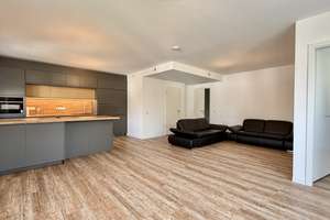 Genossenschaftsanteile - Hochwertige Wohnung inkl. EBK und Balkon zu verkaufen