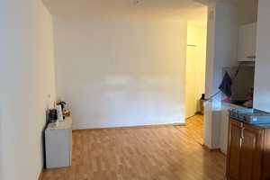 Zentrales 1-Zimmer-Apartment mit Balkon in der Aachener Innenstadt – Matthiashofstraße 51, 52064 Aachen – Vorschaubild 2