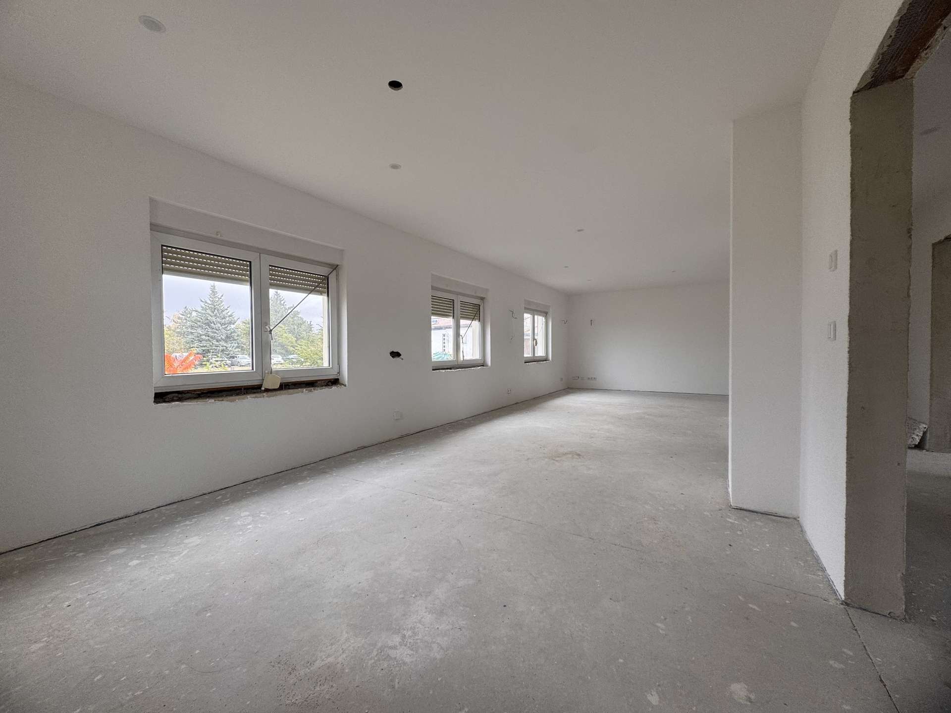 Immobilie in Doberschütz - Fast fertig saniert, sofort bezugsbereit – Bungalow mit Vollkeller in begehrter Toplage - Bild 0