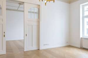 Ein Zuhause zum Ankommen – wo Licht, Charme und Wohngefühl aufeinandertreffen – Die vollständige Adresse der Immobilie erhältst du vom Anbieter., 10707 Wilmersdorf, Berlin – Vorschaubild 7