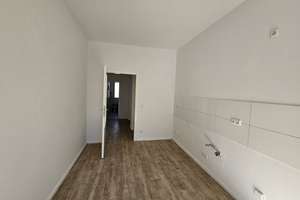 Frisch renoviert und ab sofort frei!! – Bochumer Straße 3, 40472 Rath, Düsseldorf – Vorschaubild 3