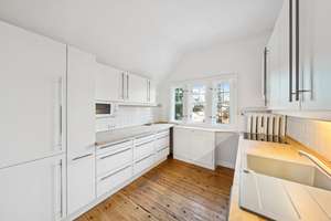 Property thumbnail 11