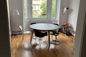 Helle 3-Zimmer-Altbauwohnung in Stuttgart-Ost
