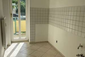 Helle 3-Zimmer-Wohnung- Hochparterre mit Balkon *frisch renoviert* – Nürnberger Straße 4, 9120 Sonnenberg, Chemnitz – Vorschaubild 3