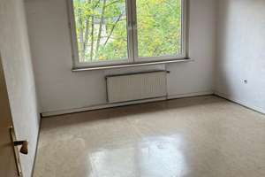 Helle 4-Zimmer-Wohnung im 3. OG mit Balkon Nähe U/S-Bahn "Stadthaus" – Ruhrallee --, 44139 Hörde (Ortsteil), Dortmund – Vorschaubild 2