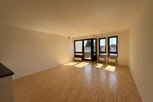 Sonnige 2- Zi. - Wohnung + gr. Hobbyraum mit Bad in beliebter Lage, direkt am Körschtal – 70567 Möhringen-Ost, Stuttgart – Vorschaubild 3