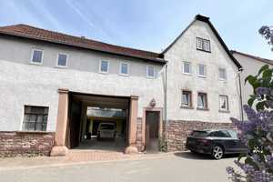 Attraktives Mehrfamilienhaus mit 9 Wohneinheiten und Lagerflächen im Herzen von Werbach-Gamburg – Main-Tauber-Kreis – Vorschaubild 2