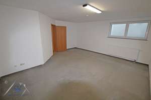 Exkl. DHH in zentraler Lage in Puchheim Bhf. mit 4 SZ+Hobbyraum, TG u. Außenstellpl. je mit Wallbox. – Lochhauser Str. 36 d, 82178 Puchheim – Vorschaubild 34