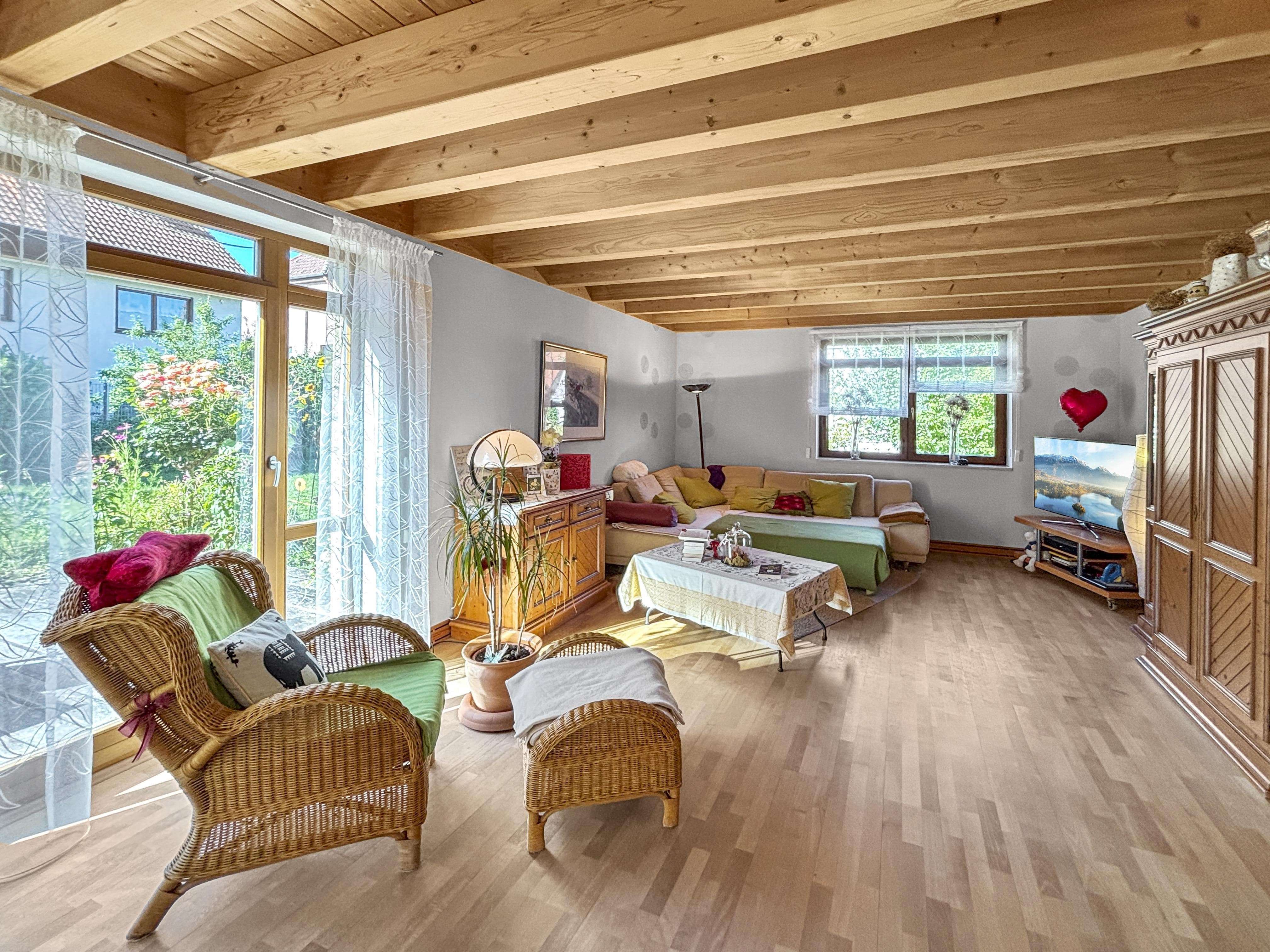 Immobilie in Rödelsee - Ruhige Familienidylle mit sonnigem Garten - Bild 0