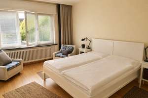 Großzügige möblierte 3,5-Zimmer-Wohnung mit Balkon in Hannover-Waldhausen – Wiener Straße 17, 30519 Waldhausen, Hannover – Vorschaubild 3