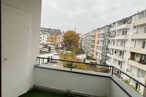 Helle, vollmöblierte 1,5-Zimmer-Wohnung mit 2 Balkonen in Düsseldorf-Derendorf – Weißenburgstraße 57, 40476 Derendorf, Düsseldorf – Vorschaubild 3