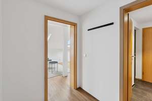 Exklusives WG-Zimmer in kernsanierter Designer-Wohnung nahe Berger Straße – Die vollständige Adresse der Immobilie erhältst du vom Anbieter., 60385 Bornheim, Frankfurt am Main – Vorschaubild 4