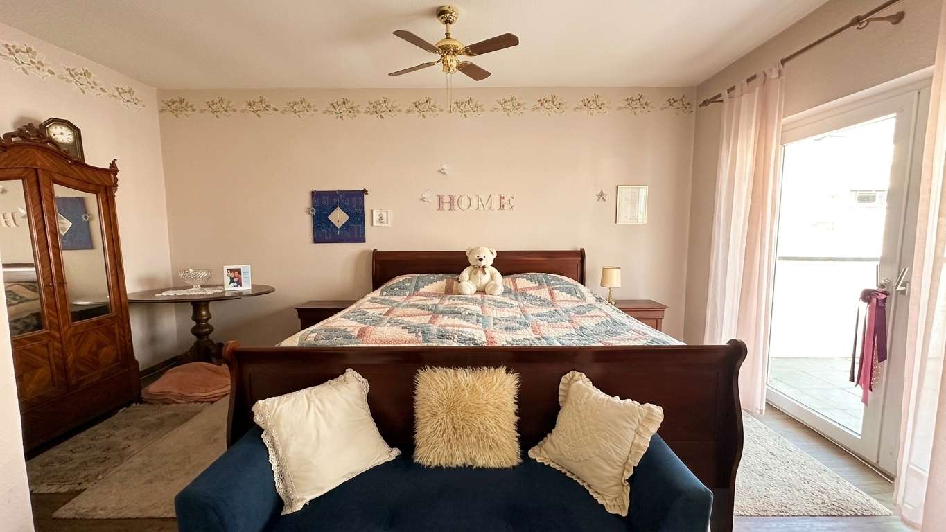 Immobilie in Essenheim - Vielseitiges Ein- bis Zweifamilienhaus mit Scheune und Kellerbar in Essenheim - Bild 0