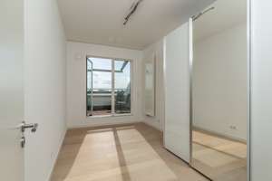 Exklusives Penthouse mit großer Terrasse & Blick über Berlin inkl. 2 PKW-Stellplätzen – Die vollständige Adresse der Immobilie erhältst du vom Anbieter., 13407 Reinickendorf (Ortsteil), Berlin – Vorschaubild 4