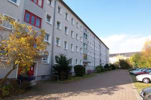 Großer Balkon und Einbauküche... – Zschopauer Straße 58C, 9111 Zentrum, Chemnitz – Vorschaubild 6