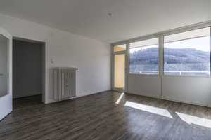 WOW *PAUL & PARTNER* GUT GESCHNITTENE WOHNUNG - WIRD FÜR SIE FRISCH RENOVIERT ! – Piepenstockstraße 53, 58119 Hagen – Vorschaubild 2
