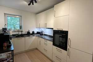 Befristet 01.10-01.03.26: Möblierte geräumige und renovierte 1-Zimmer-Wohnung mit Balkon in München – München – Vorschaubild 6