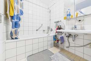 Durchdachter Wohntraum: 4 Zimmer, zwei Balkone und Tiefgarage – Die vollständige Adresse der Immobilie erhältst du vom Anbieter., 76229 Grötzingen, Karlsruhe – Vorschaubild 10
