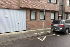 Sonnige und ruhige Innenstadt Wohnung 3.5-4.5 Zi. mit Balkon und Terasse sowie 2 außenstellflächen. – Die vollständige Adresse der Immobilie erhältst du vom Anbieter., 47798 Stadtmitte, Krefeld – Vorschaubild 2
