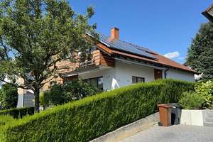 Eine super ruhige Lage, energetisch gut modernisiert – Die vollständige Adresse der Immobilie erhältst du vom Anbieter., 74382 Neckarwestheim – Vorschaubild 2
