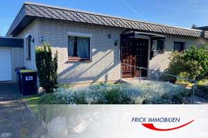 Winkelbungalow mit Garage – Die vollständige Adresse der Immobilie erhältst du vom Anbieter., 23758 Oldenburg in Holstein – Vorschaubild 2