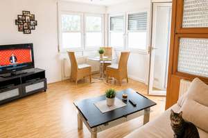 Immobilienpaket Stadtmitte- 3 Wohnungen im MFH – Die vollständige Adresse der Immobilie erhältst du vom Anbieter., 71638 Mitte, Ludwigsburg – Vorschaubild 12