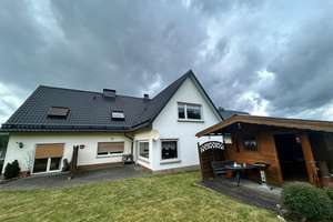 Warmherziges Haus mit Kamin und traumhaften Ausblick  – Die vollständige Adresse der Immobilie erhältst du vom Anbieter., 57334 Bad Laasphe – Vorschaubild 2