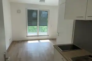 1-Zimmer Studentenwohnung nähe Universität – Dasselstr. 1b, 50674 Köln – Vorschaubild 2