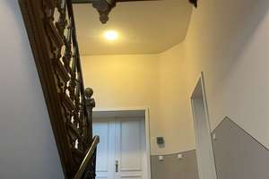 - Attraktiv & Stilvoll -2 Zimmer ETW mit EBK in einem villenartigen MFH – 4159 Möckern, Leipzig – Vorschaubild 3