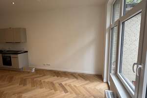 Erstbezug nach Kernsanierung | Stilvolle 1-Zimmer-Wohnung mit Fischgrätboden in Winterhude – Maria-Louisen-Straße 7, 22301 Winterhude, Hamburg – Vorschaubild 10