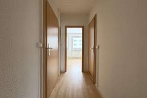 Praktische 3-Raum-Wohnung für die kleine Familie – Paul-Bertz-Straße 195, 9120 Helbersdorf, Chemnitz – Vorschaubild 2