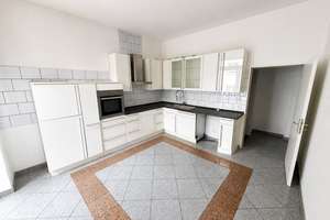 Leere 2-Zimmer-Altbauwohnung mit hohen Decken – 66 m² im 1. OG, nur 5 Minuten zur Kö – Pionierstr. 5, 40215 Friedrichstadt, Düsseldorf – Vorschaubild 6