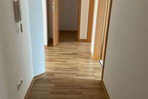 vermietet: 3-Zimmer im DG mit Laminat, Balkon, Bad mit Wanne und Dusche! – 9130 Sonnenberg, Chemnitz – Vorschaubild 10