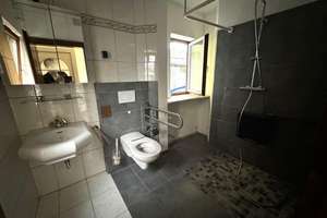 Ruhige Lage, renovierungsbedürftig! – Die vollständige Adresse der Immobilie erhältst du vom Anbieter., 86179 Haunstetten-Süd, Augsburg – Vorschaubild 7