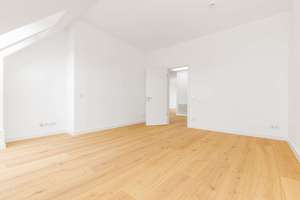 Uhlandstraße 45 – Stilvolle, frisch renovierte Dachgeschosswohnung im herrschaftlichen Altbau!! – Uhlandstraße 45, 10719 Wilmersdorf, Berlin – Vorschaubild 17