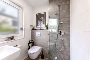 Exklusives Zuhause mit Pool & Garten in Tegernheim – Die vollständige Adresse der Immobilie erhältst du vom Anbieter., 93105 Tegernheim – Vorschaubild 9