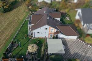 TOP LAGE  2- Familienhaus mit Einliegerwhg., Doppelgarage, Carport, Wintergarten  u. Wellnessbereich – Die vollständige Adresse der Immobilie erhältst du vom Anbieter., 88069 Tettnang – Vorschaubild 4